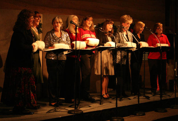 Holiday songs. Photo by Dawn Ballou, Pinedale Online.