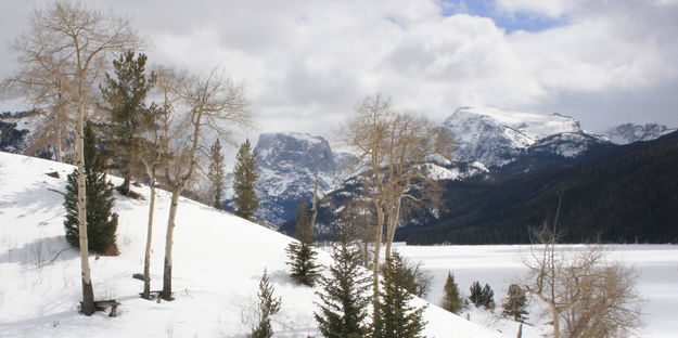 Winter at Green River Lakes. Photo by Fred Pflughoft.