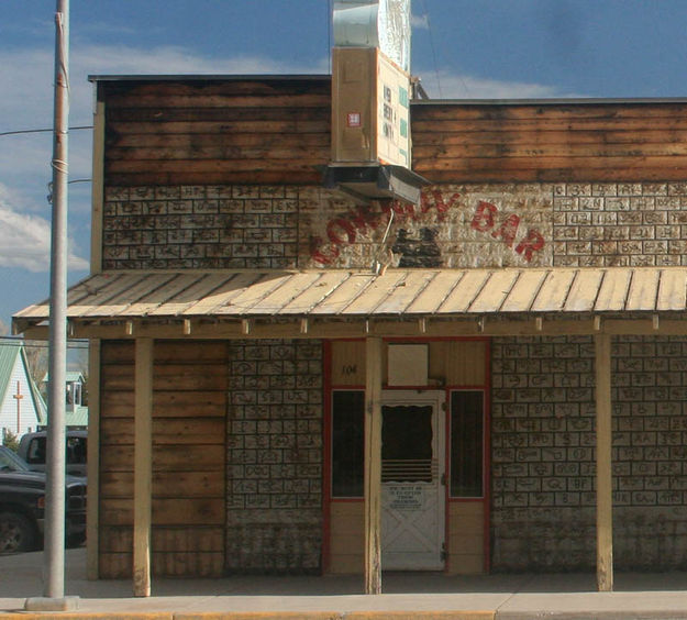 Front sign. Photo by Clint Gilchrist, Pinedale Online.