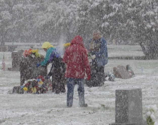 Snowy Memorial Day. Photo by Bill Winney.