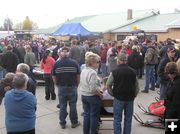 Crowd. Photo by Bob Rule, KPIN 101.1 FM Radio.