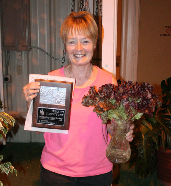 Bettina Sparrowe - Outstanding Lettuce. Photo by Dawn Ballou, Pinedale Online.