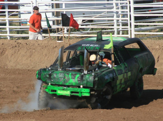 Serious tire alignment problems. Photo by Dawn Ballou, Pinedale Online.