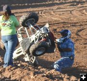 Shovel Race. Photo by Clint Gilchrist, Pinedale Online.