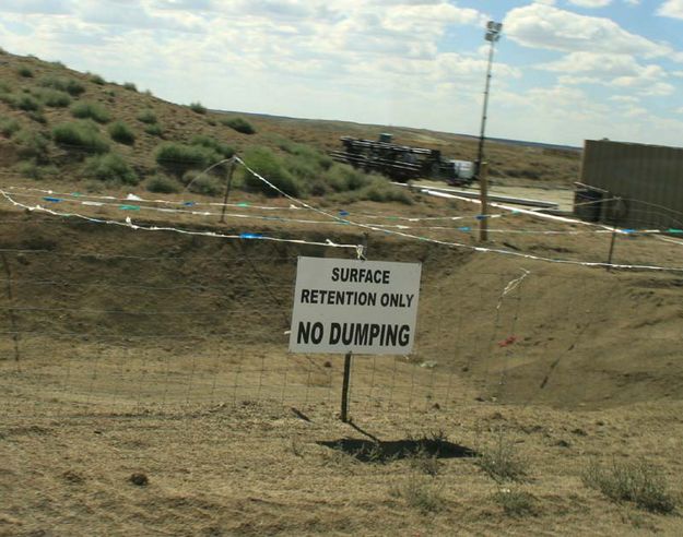 No dumping. Photo by Dawn Ballou, Pinedale Online.