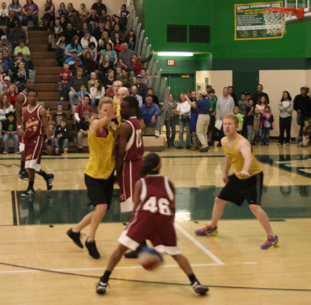 46 takes a shot. Photo by Dawn Ballou, Pinedale Online.