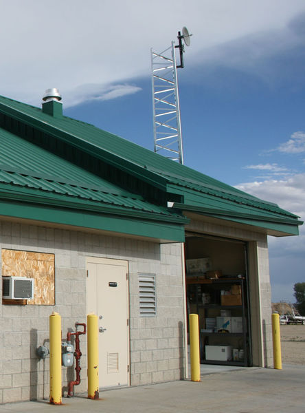 Radio communications. Photo by Dawn Ballou, Pinedale Online.