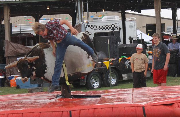 Flying. Photo by Dawn Ballou, Pinedale Online.