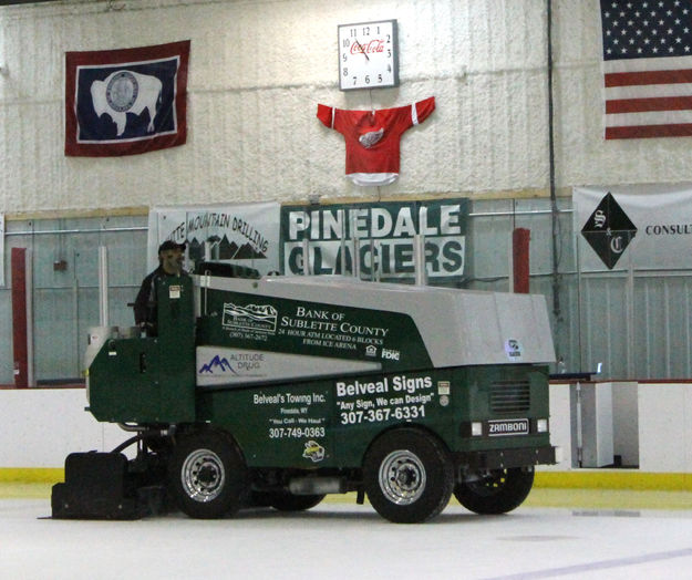 Zamboni. Photo by Dawn Ballou, Pinedale Online.