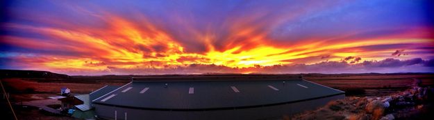 Wyoming Sunset. Photo by Tara Bolgiano, Blushing Crow Photography.