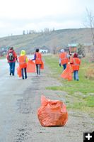 Trash brigade. Photo by Megan Neher, Sublette Examiner.