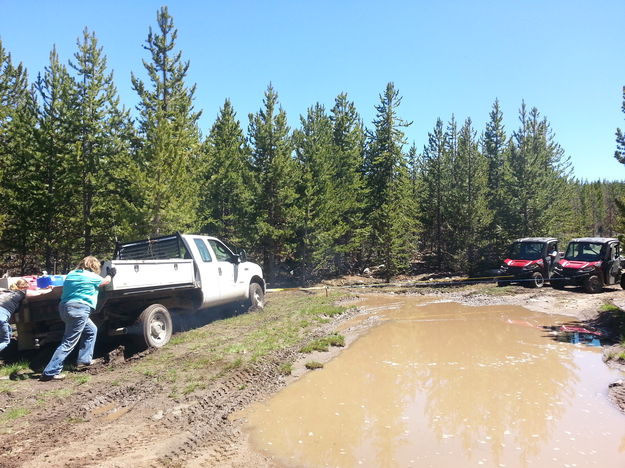 Stuck Truck. Photo by Pinedale Online.