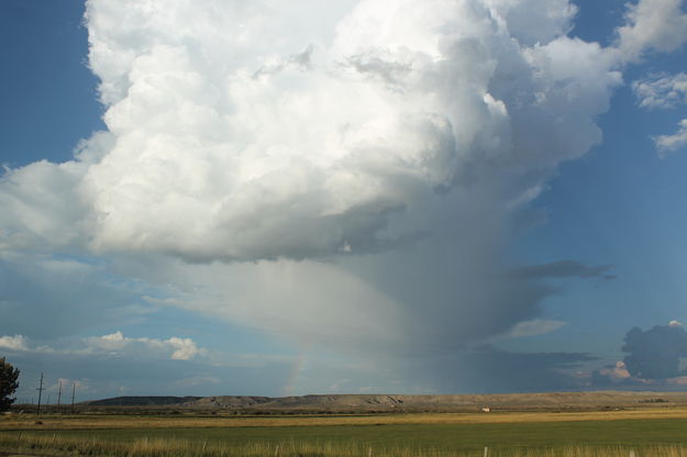 Strange cloud. Photo by Dawn Ballou, Pinedale Online.
