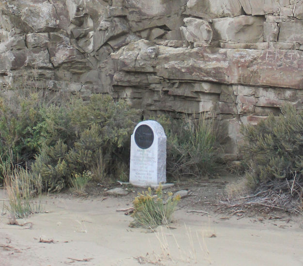 Names Hill marker. Photo by Dawn Ballou, Pinedale Online.