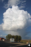 Strange cloud. Photo by Dawn Ballou, Pinedale Online.