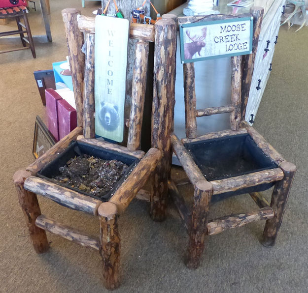 Chair planters. Photo by Dawn Ballou, Pinedale Online.