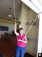 Ringing the bell. Photo by Dawn Ballou, Pinedale Online.