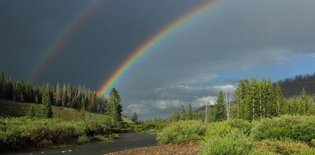 Double Rainbow. Photo by Fred Pflughoft.