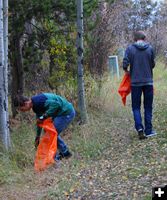 Park cleanup volunteers. Photo by Town of Pinedale.