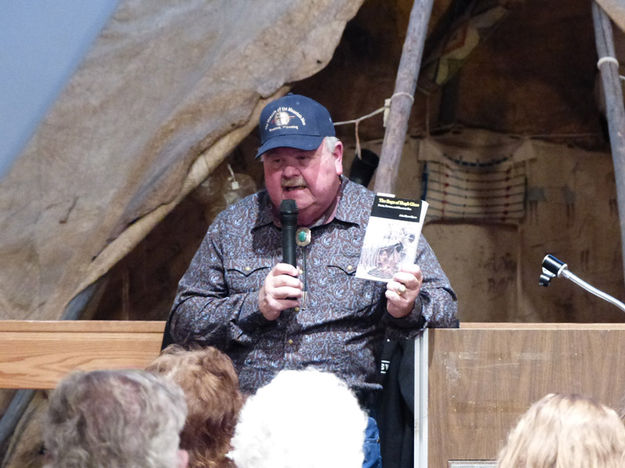 Clay Landry at the Museum. Photo by Dawn Ballou, Pinedale Online.