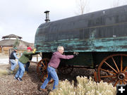 Rolling into place. Photo by Dawn Ballou, Pinedale Online.