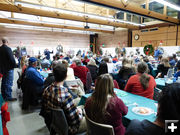 Big crowd. Photo by Dawn Ballou, Pinedale Online.