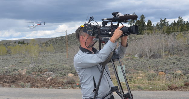 KSL Takes Off back to Airport. Photo by Terry Allen, Pinedale Online!.