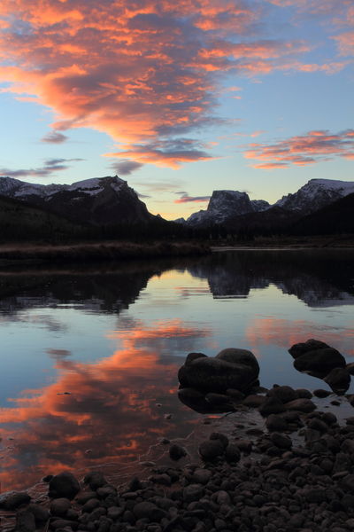 Green River Lakes sunrise. Photo by Fred Pflughoft.