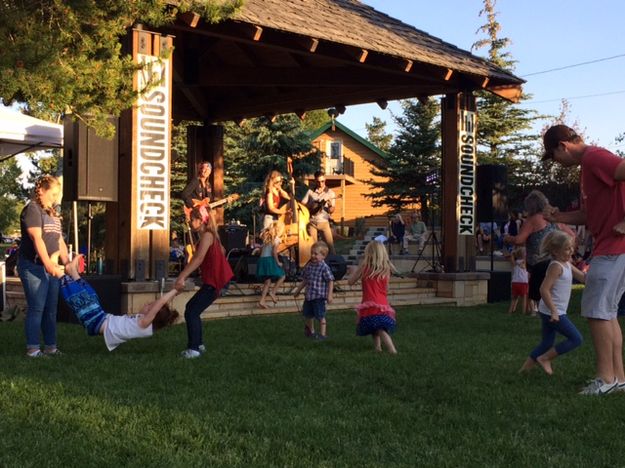 Enjoying the music. Photo by Mindi Crabb.