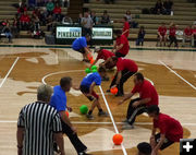 Grabbing the balls. Photo by Dawn Ballou, Pinedale Online.