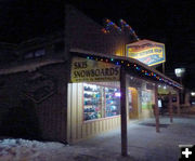 Great Outdoor Shop. Photo by Dawn Ballou, Pinedale Online.