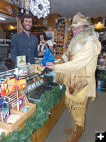 Mountain Man Dave. Photo by Dawn Ballou, Pinedale Online.