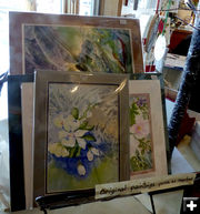 Paintings. Photo by Dawn Ballou, Pinedale Online.