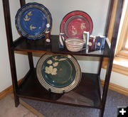 Plates & Vases. Photo by Dawn Ballou, Pinedale Online.