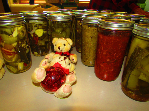 Canned goods. Photo by Dawn Ballou, Pinedale Online.