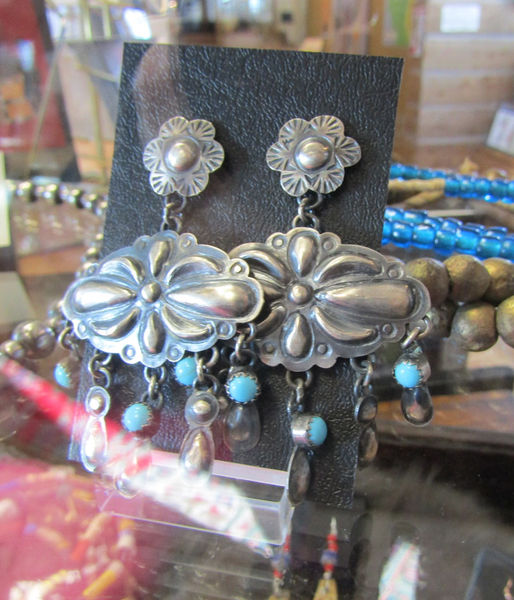 Silver Earrings. Photo by Dawn Ballou, Pinedale Online.