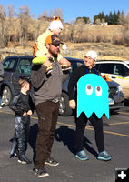 Ready for the parade. Photo by Mindi Crabb.