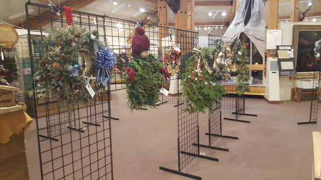 Wreaths on display. Photo by Pinedale Online.