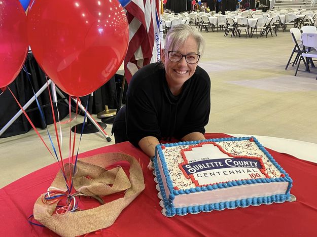 Centennial Cake. Photo by Sublette Centennial Committee.