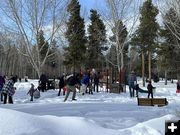 Finding candy in the snow. Photo by Pinedale Lions Club.