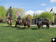 Mounted Cavalry. Photo by Dawn Ballou, Pinedale Online.