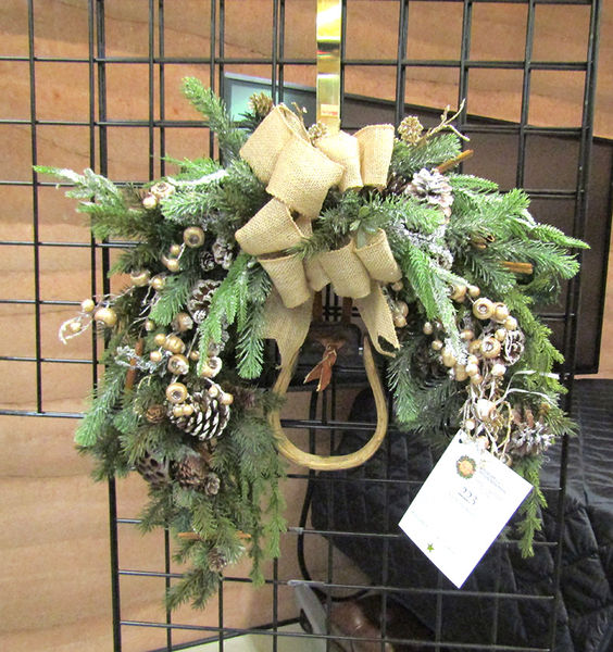 Lost Stirrup Wreath. Photo by Pinedale Online.