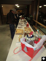 Silent Auction. Photo by Pinedale Online.