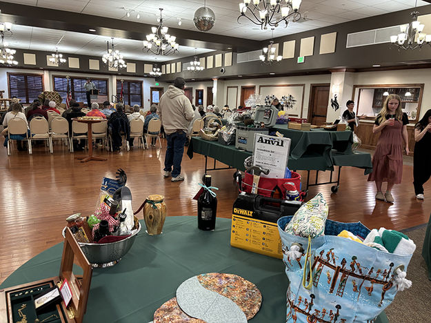 Hardhats & Stetsons. Photo by Pinedale Online.