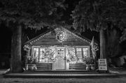 Log Cabin Motel. Photo by Arnie Brokling.