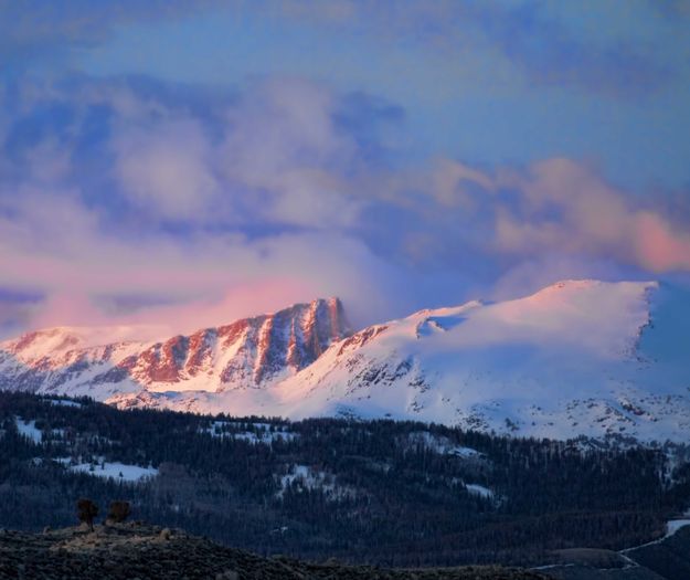 Angel Peak. Photo by Dave Bell.