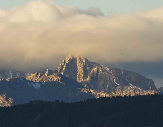 Recent Appearance Of Fall And Dusting Of Snow. Photo by Dave Bell.