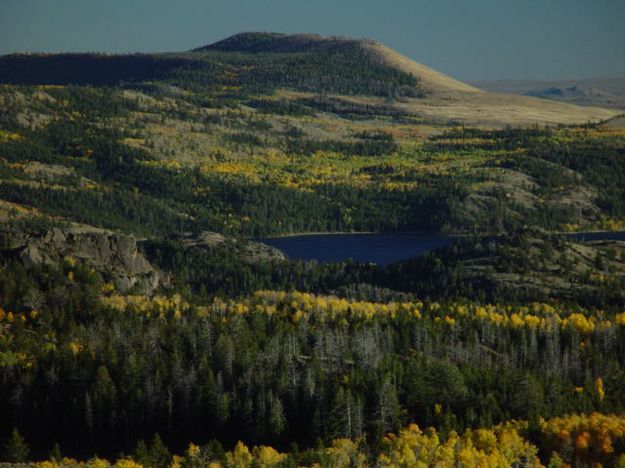 Aspen Leaves With Fremont Lake and Half Moon Mountain. Photo by Dave Bell.