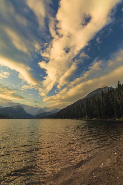 Lower Green River Lake. Photo by Dave Bell.