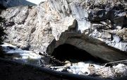 Natural Bridge Entrance. Photo by Dave Bell.